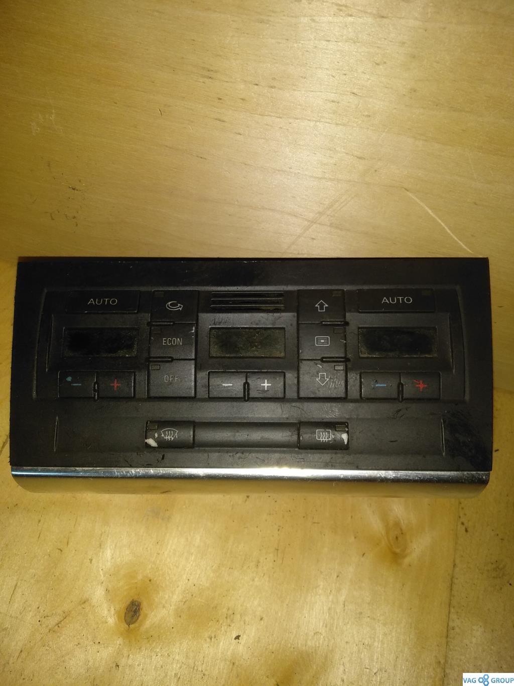 блок управления печки / климат-контроля Audi A4 B6 2003, 1.8 л., бензин, седан, 8E0820043, . - фото №1