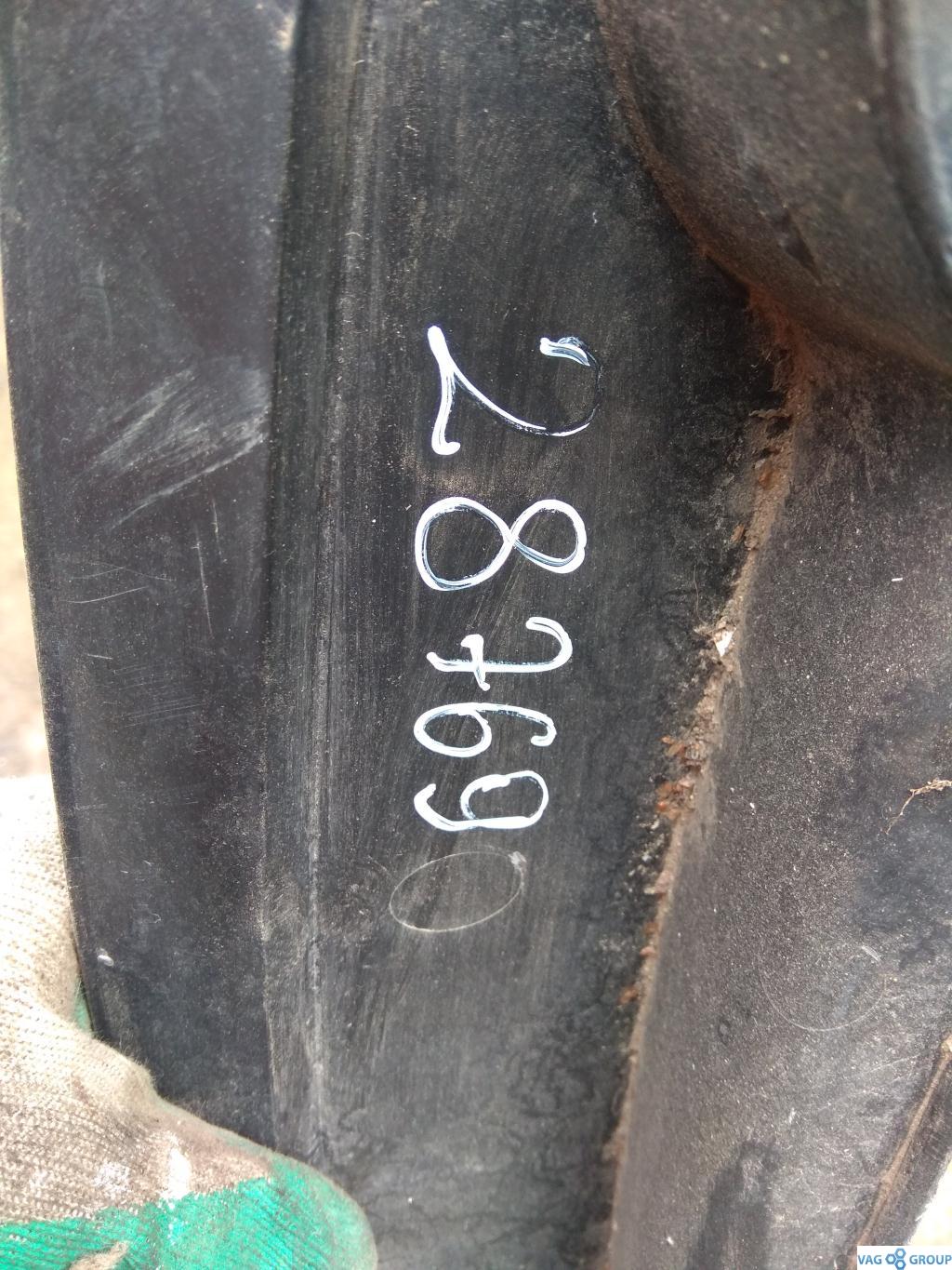 дождевик Audi A6 4F/C6 2006, 3.2 л., бензин, седан, 4F1819403, . - фото №1