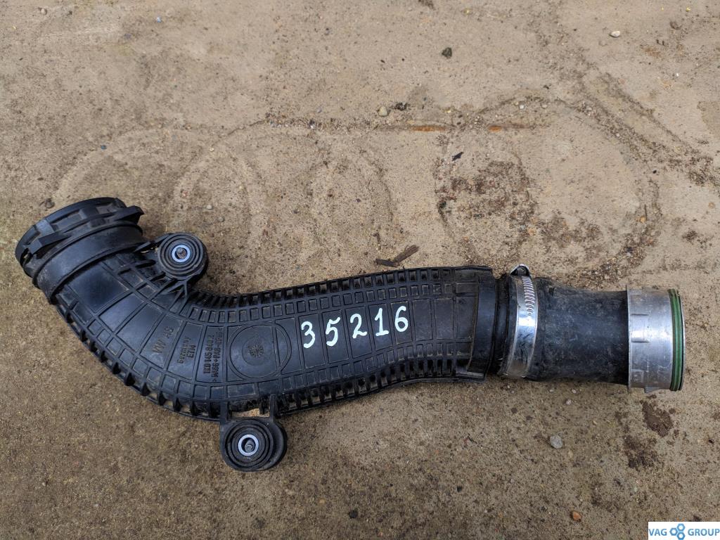 патрубок (трубопровод, шланг) Volkswagen Jetta 6 поколение 2012, 1.8 л., бензин, седан, 1K0145840R, BZB, CAWB, CCZA, CCTA, CDAB, CDAA, CGYA, CCTB, CBFA, . - фото №1