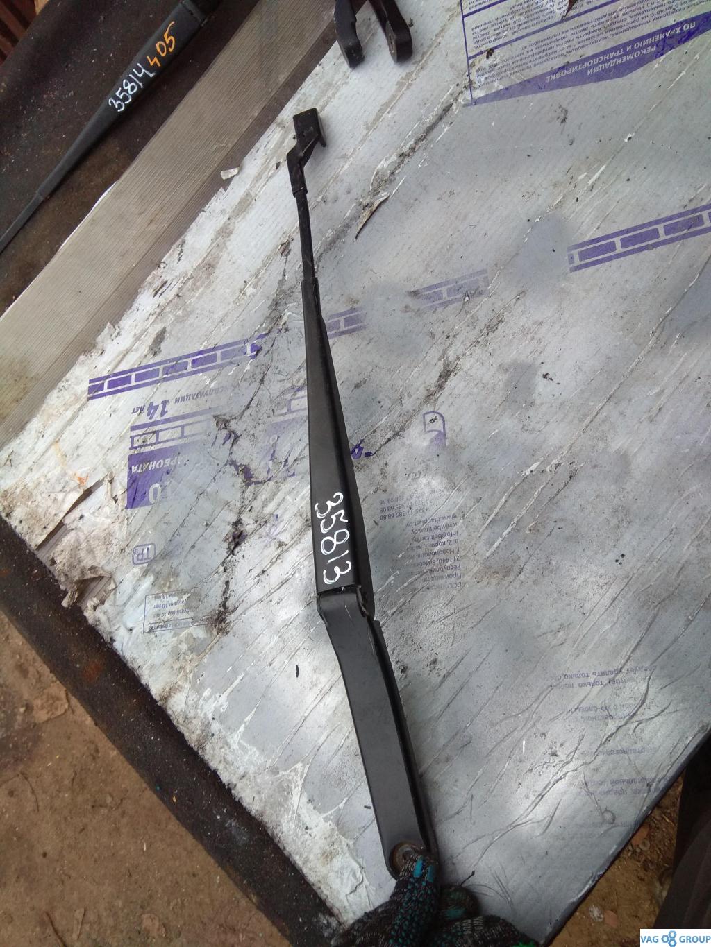 щеткодержатель (поводок стеклоочистителя, дворник) Volkswagen Golf 6 поколение 2010, 2.0 л., бензин, хетчбэк 5 дв., 1Q1955409, . - фото №1