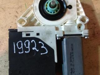 моторчик стеклоподъемника передний правый Volkswagen Passat B6 2006, 2.0 л., бензин, седан, 1K0959702K, 1K0959792G, .