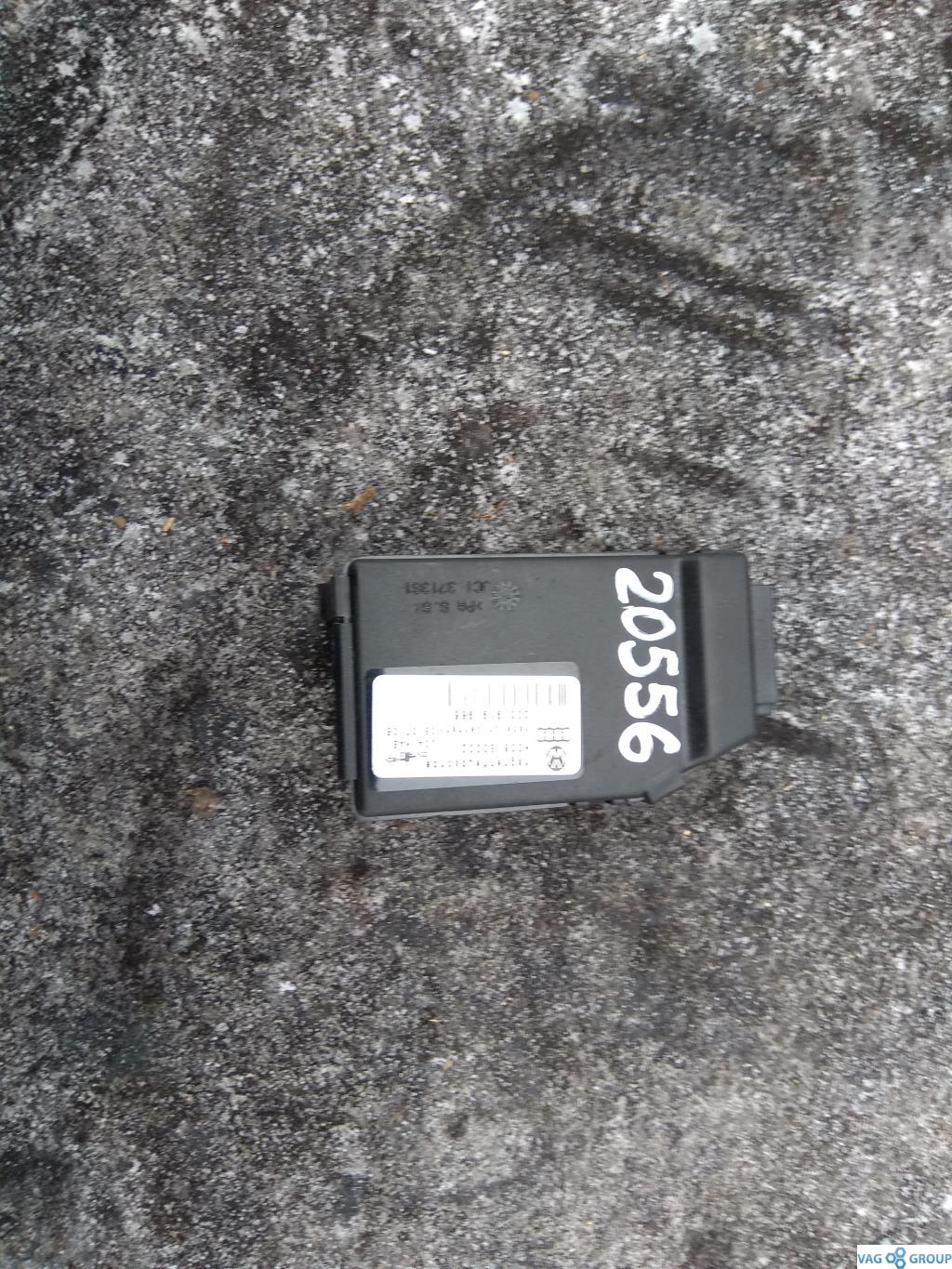 датчик магнитного поля Volkswagen Passat B6 2009, 2.0 л., бензин, седан, 3C0919965, 3C8919965, . - фото №1