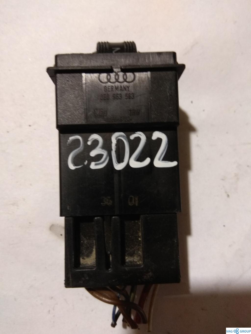 кнопка обогрева сидений Audi A6 4F/C6 2006, 3.2 л., бензин, седан, 8E0963563, . - фото №1