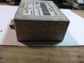 датчик давления в шине Audi A4 B7 2006, 2.0 л., бензин, седан, 8E0907273A, .