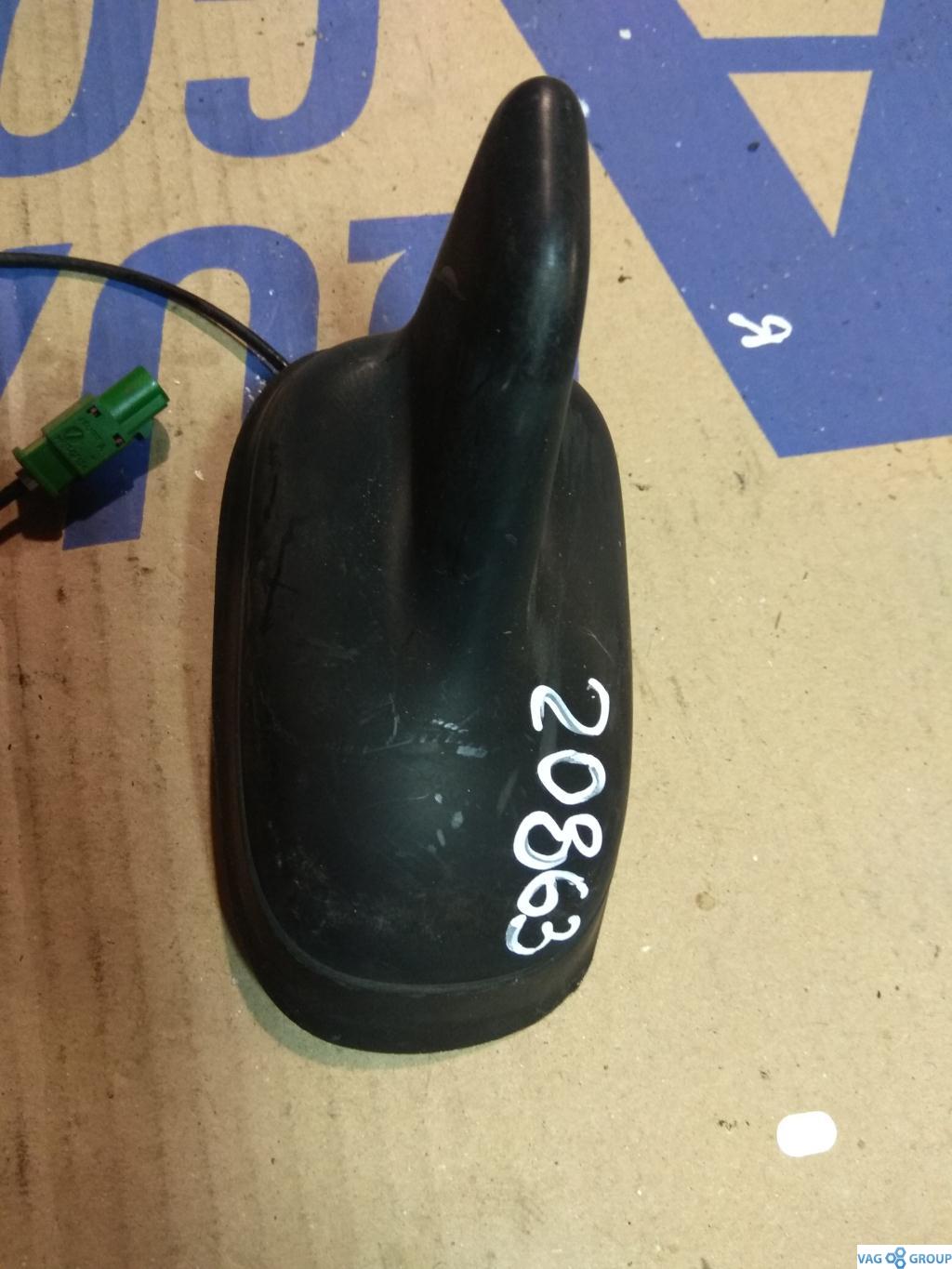 антенна Volkswagen Passat B8 2016, 1.8 л., бензин, седан, 3C0035507C, 3C0035507H, 3C0035507Q, . - фото №1