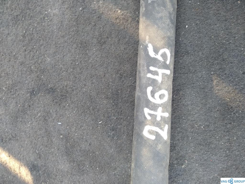 трубка кондиционера Audi A6 4F/C6 2006, 3.2 л., бензин, седан, 4F0260712R, . - фото №1