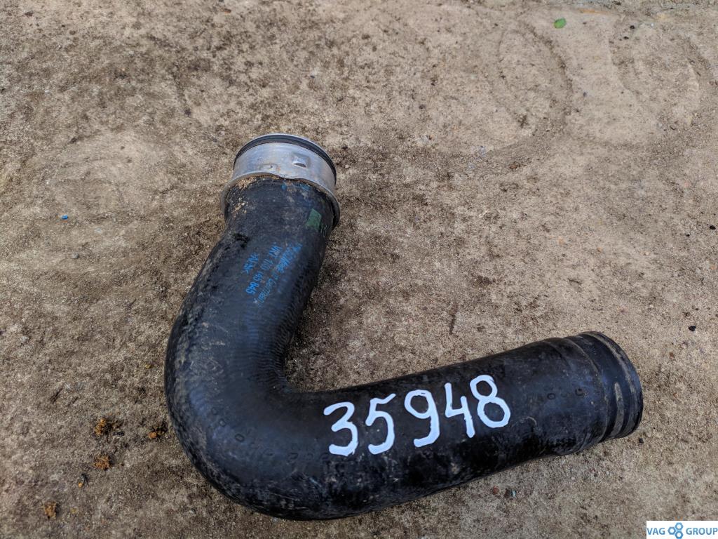 патрубок (трубопровод, шланг) Volkswagen Golf 5 поколение 2007, 2.0 л., TFSI, бензин, хетчбэк 5 дв., 1K0145845, BPY, AXX, BWA, BYD, . - фото №1