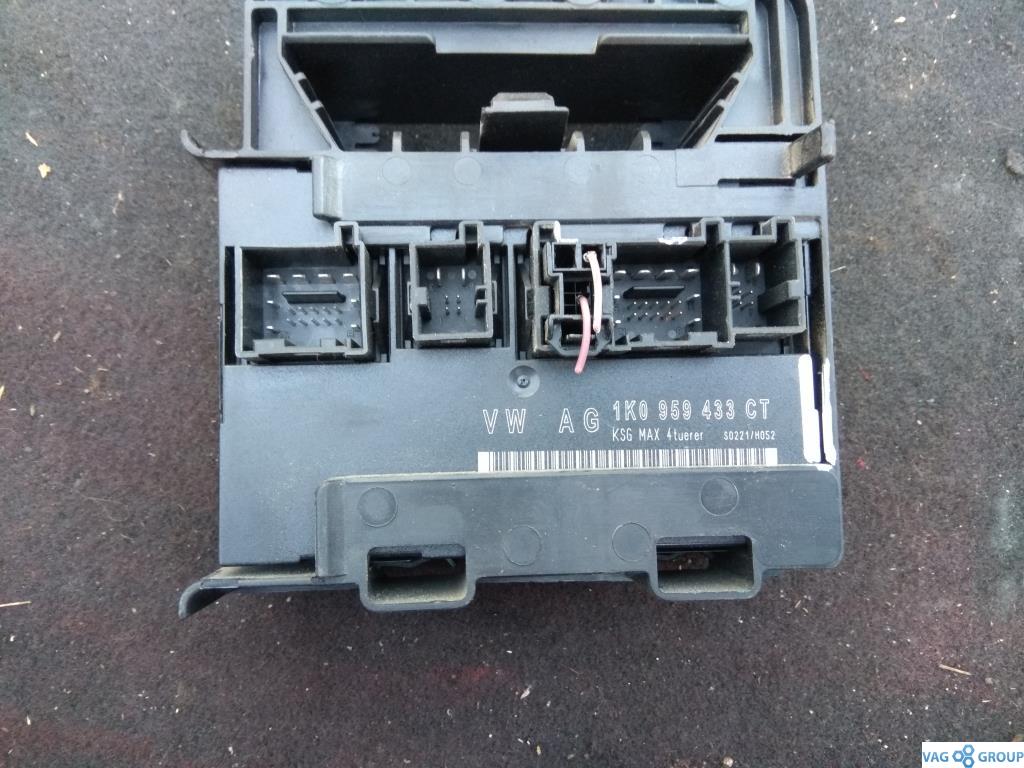 блок комфорта Volkswagen Jetta 5 поколение 2009, 2.0 л., бензин, седан, 1K0959433CT, . - фото №1