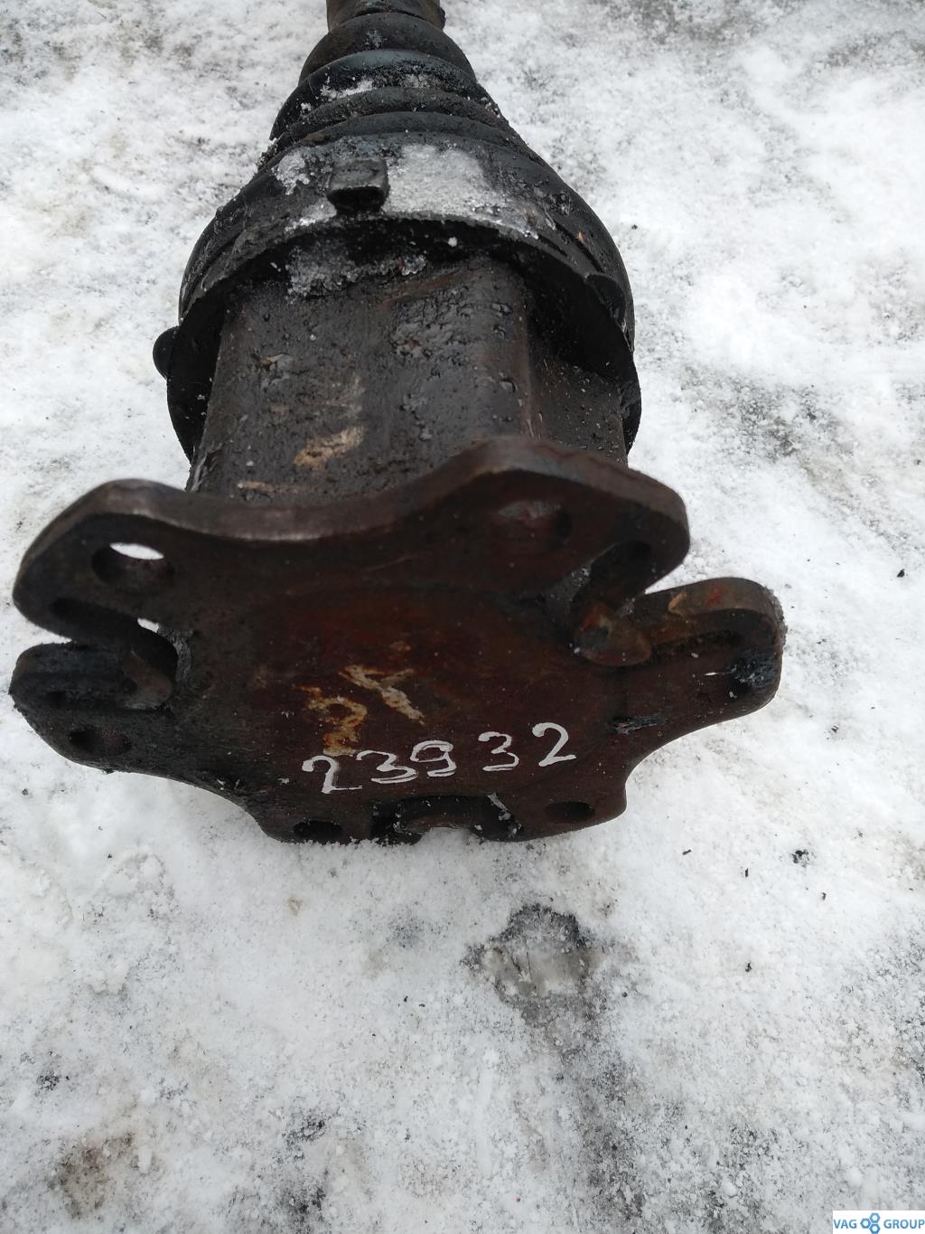 полуось передняя левая (приводной вал, ШРУС) Audi A4 B6 2003, 1.8 л., бензин, седан, BPG, 8E0407271BE, AWA, AUK, BBJ, BWE, BFB, BWT, BGB, BYK, BDG, . - фото №1