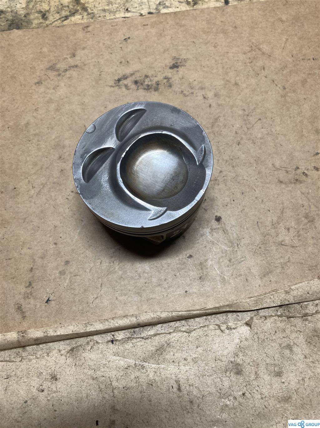 поршень Audi Q7 4L 2007, 3.6 л., бензин, внедорожник 5 дв., 03H107065N, BHK, BLV, . - фото №1