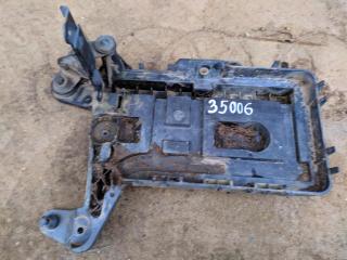 полка аккумулятора Volkswagen Jetta 5 поколение 2006, 1.9 л., TDi, дизель, седан, 1K0915333H, 1K0915333, 1K0915333D, 1K0915333C, 1K0915333B, .