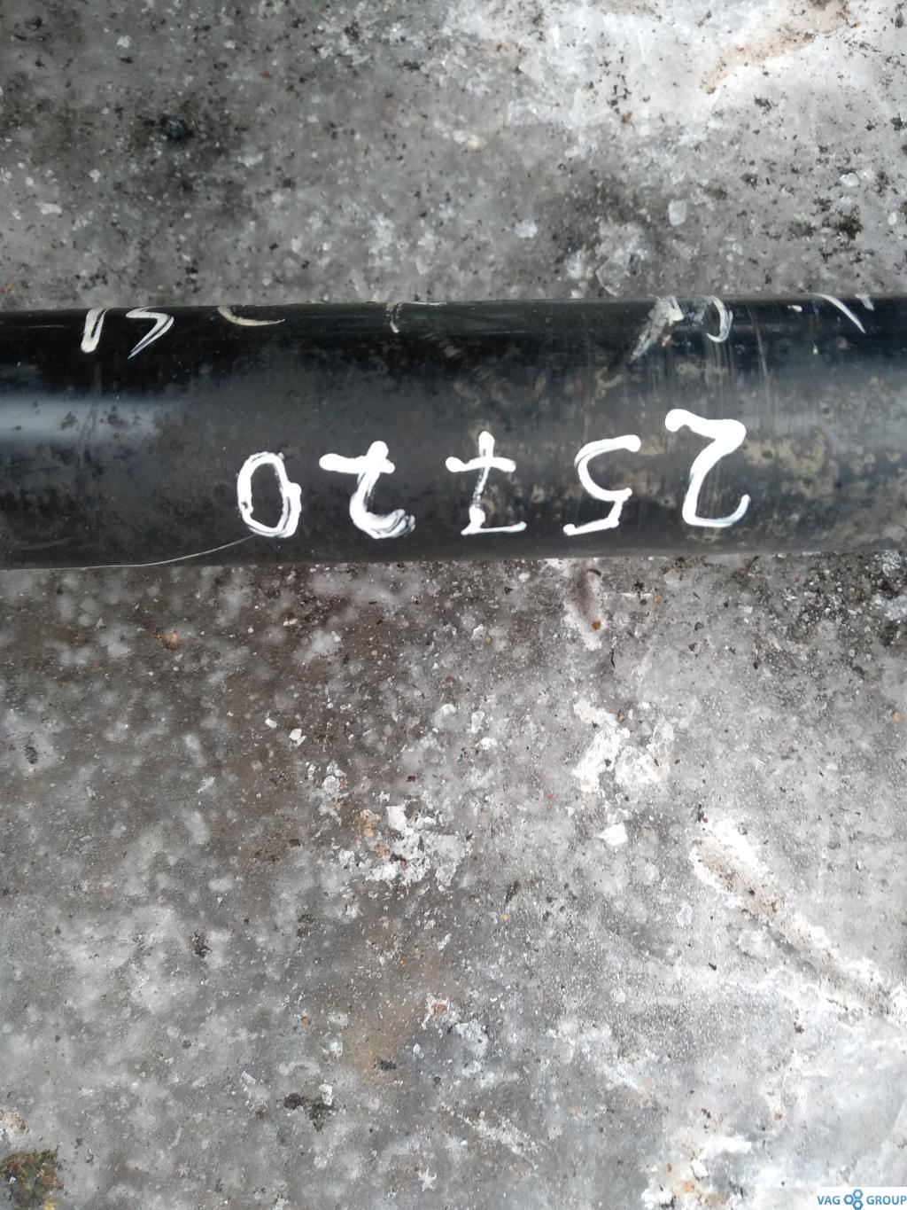 полуось передняя правая (приводной вал, ШРУС) Audi A4 B7 2006, 1.8 л., бензин, седан, 8E0407272AH, ., 8E0407452EX - фото №1