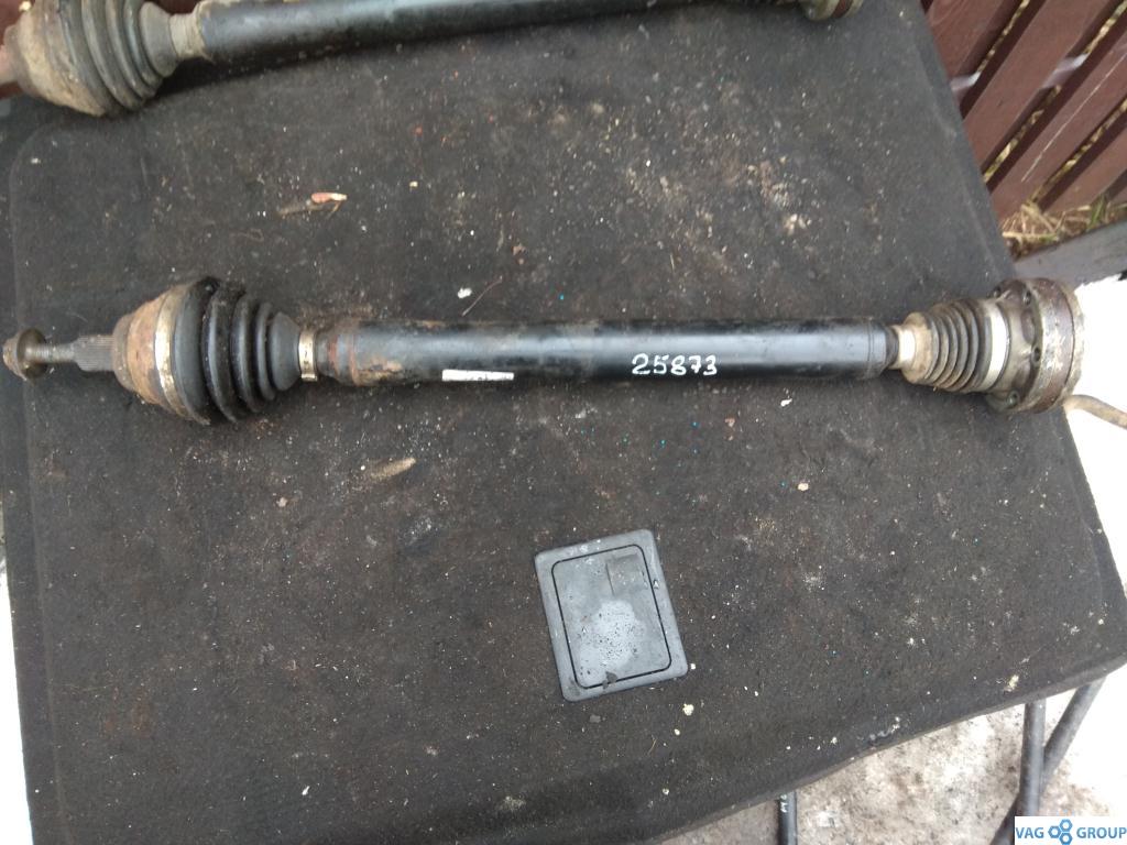 полуось передняя правая (приводной вал, ШРУС) Volkswagen Passat B6 2009, 2.0 л., бензин, седан, 1K0407272JB, BPY, BWA, CAWB, CCTA, BYD, 1K0407272TN - фото №1