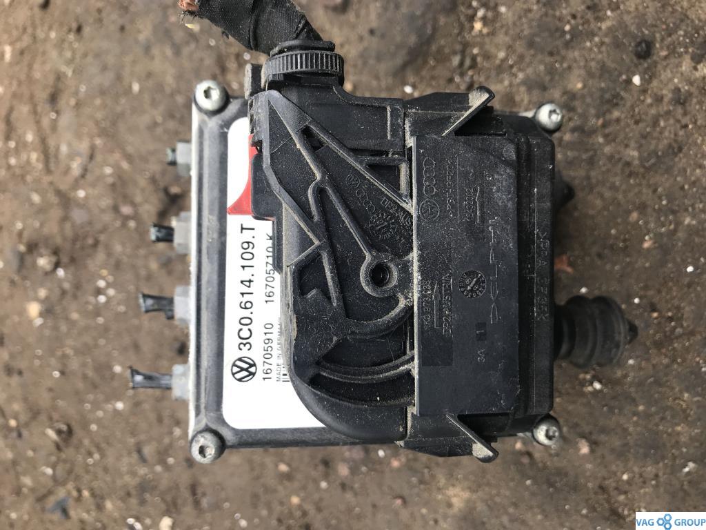 блок ABS Volkswagen Passat B6 2009, 2.0 л., бензин, седан, 3C0614109T, 3C0614109AF, 3C0614109AH, 3C0614109AJ, 3C0614109N, 3C0614109S, . - фото №1