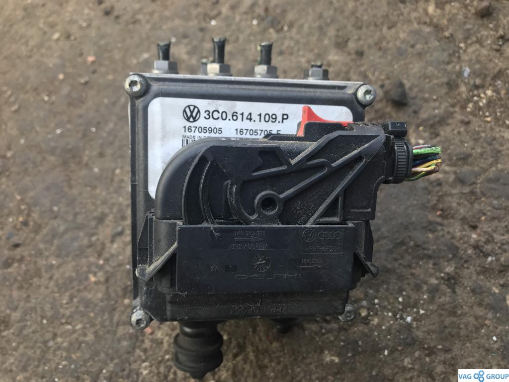 блок ABS Volkswagen Passat B6 2009, 2.0 л., бензин, седан, 3C0614109P, . - фото №1