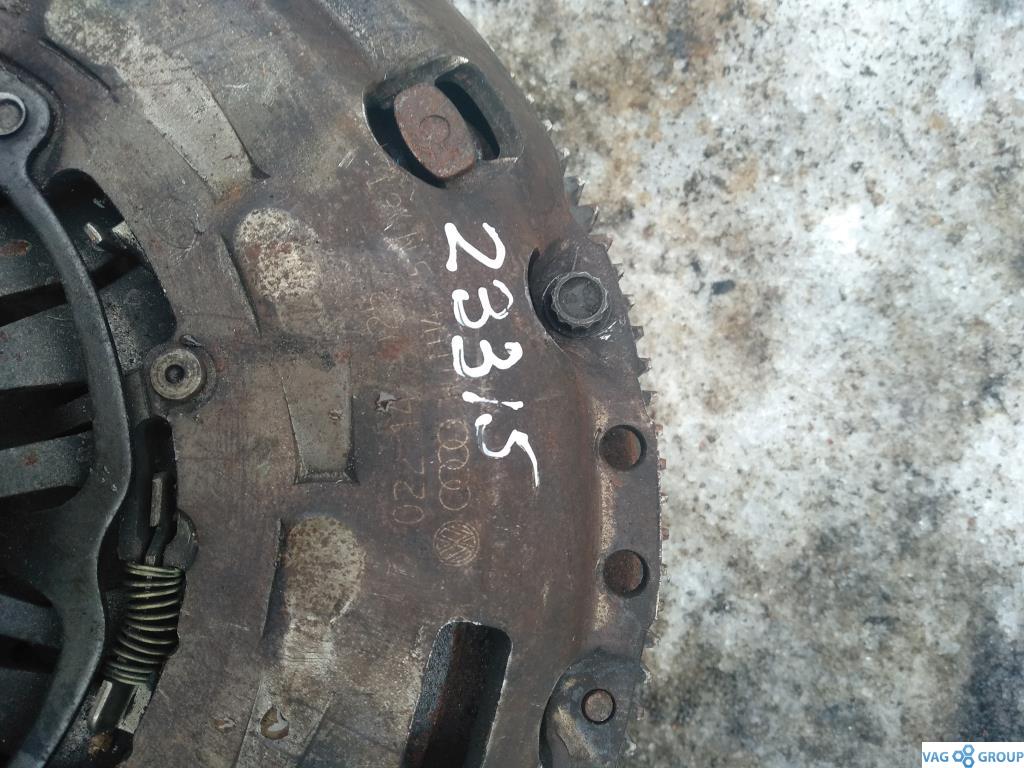 маховик Volkswagen Passat B6 2007, 2.0 л., бензин, седан, 06F105266K, BPY, BWA, 06F105266F - фото №1