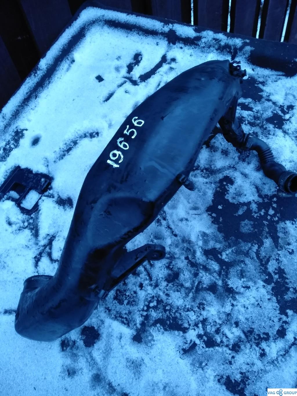 патрубок (трубопровод, шланг) Volkswagen Golf 4 поколение 2001, 1.9 л., TDi, дизель, хетчбэк 5 дв., 1J0129654AC, BSW, AXR, . - фото №1