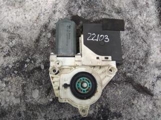 моторчик стеклоподъемника передний правый Volkswagen Jetta 5 поколение 2006, 2.0 л., TDi, дизель, седан, 1K0959702K, 1K0959792G, .