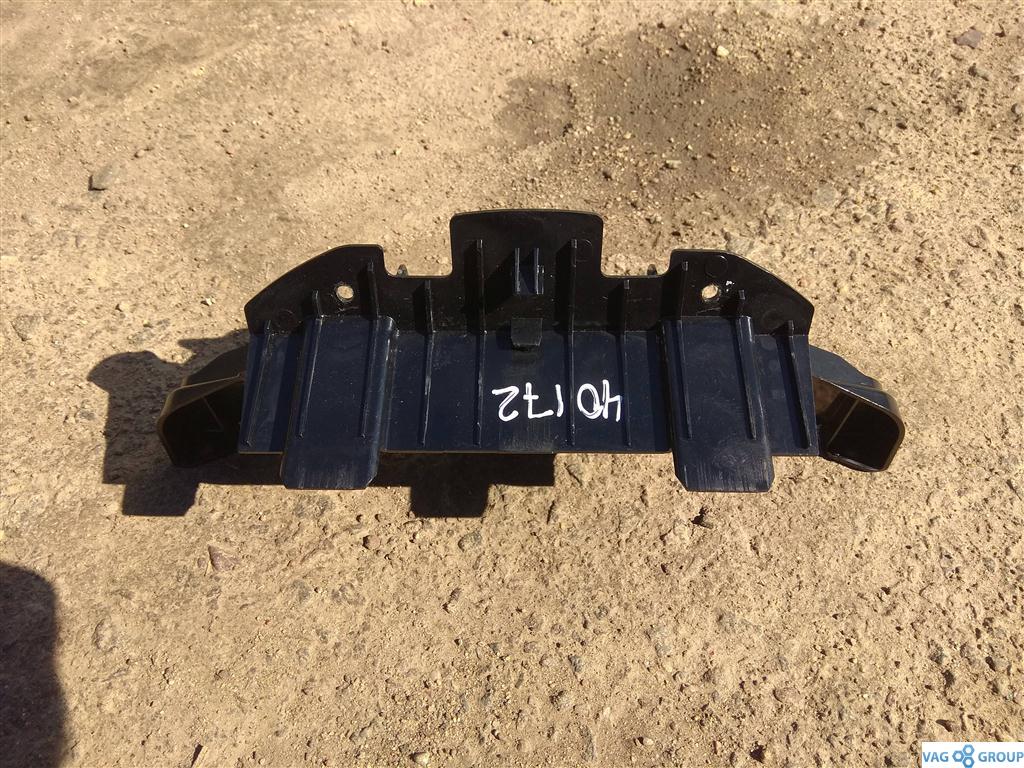 кронштейн (крепление) Volkswagen Touareg 1 поколение 2004, 4.2 л., бензин, внедорожник 5 дв., 7L6858435B, . - фото №1