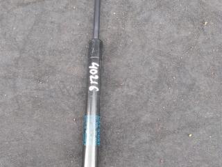 амортизатор крышки багажника (3-5 двери) Volkswagen Touareg 1 поколение 2004, 4.2 л., бензин, внедорожник 5 дв., 0173530550N, .