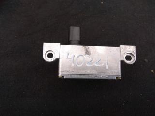 датчик ускорения Volkswagen Touareg 1 поколение 2004, 4.2 л., бензин, внедорожник 5 дв., 7E0907652A, 7H0907652, 7M3907637F, .