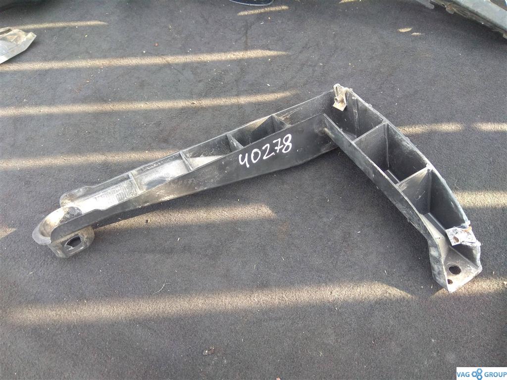 кронштейн (крепление) Volkswagen Touareg 1 поколение 2004, 4.2 л., бензин, внедорожник 5 дв., 7L6807862, . - фото №1