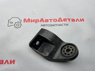 кронштейн радиатора Chevrolet Equinox 3 поколение 2019, 2.0 л., бензин, АКПП, 84164532