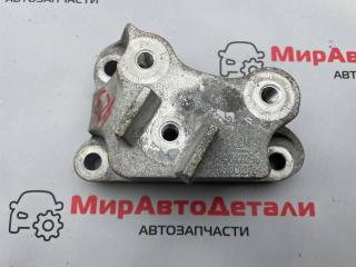 кронштейн КПП Chevrolet Equinox 3 поколение 2018, 1.5 л., бензин, АКПП, 84047296