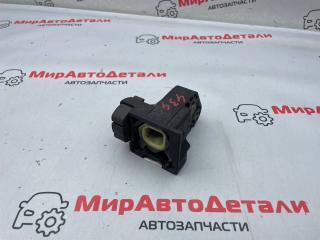 кронштейн радиатора Alfa Romeo Stelvio 1 поколение, 2.0 л., 00505426850