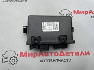 блок управления крышкой багажника Chevrolet Equinox 3 поколение (2017 - 2025), 84233603