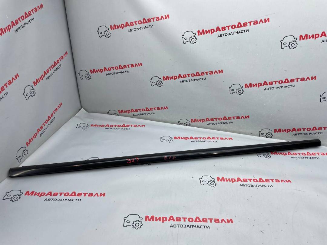 молдинг двери задней левой Opel Insignia 2 поколение (B) (2017 - 2020) - фото №1