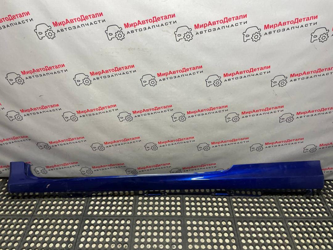 накладка на порог Honda Civic 10 поколение 2017, 1.5 л., бензин, АКПП, купе, 71850TBG - фото №1