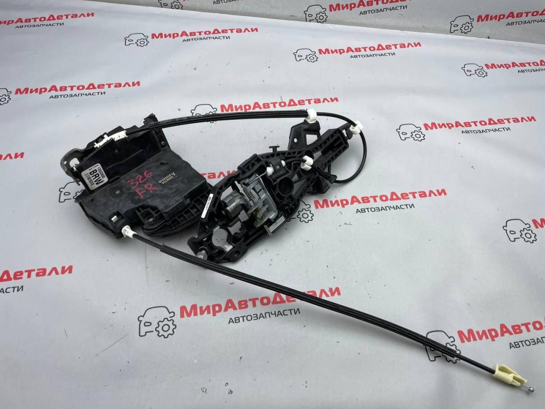 замок двери передней правой GMC Terrain 2 поколение (2017 - 2025), 13533690 - фото №1