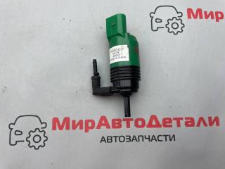 насос (моторчик) омывателя стекла GMC Acadia 2 поколение [рестайлинг] (2019 - 2023)