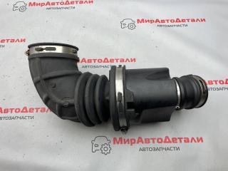 патрубок воздушного фильтра Chevrolet Camaro 6 поколение [рестайлинг] 2019, 2.0 л., бензин, АКПП, кабриолет, 20857938