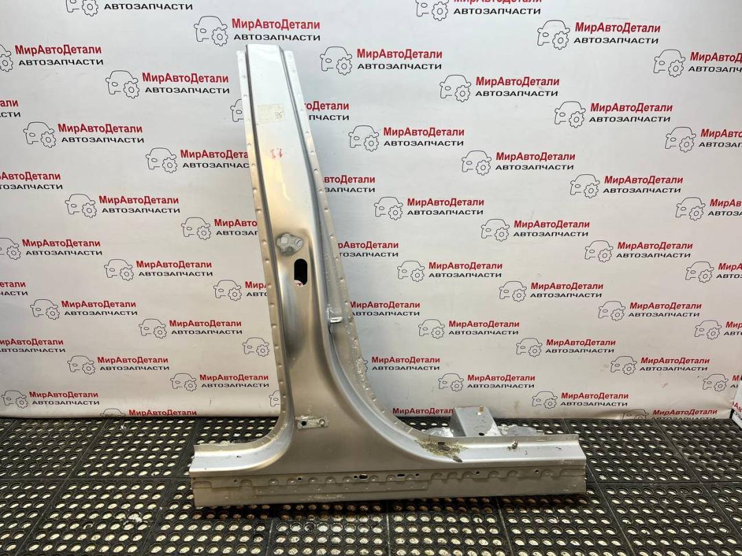 Стойка кузовная центральная правая Ford Kuga 3 поколение (2019 - 2026) - фото №1