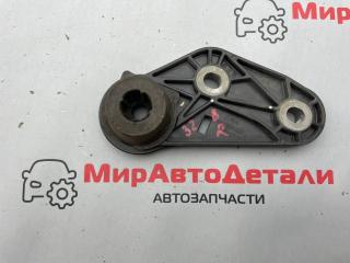 кронштейн глушителя Chevrolet Equinox 3 поколение 2021, 1.5 л., бензин, АКПП, 84205378