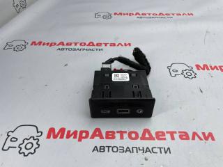 разъем AUX / USB GMC Terrain 2 поколение (2017 - 2025), 13526278