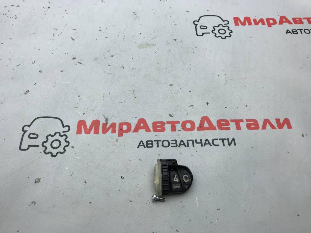 датчик давления в шине Chevrolet Blazer 3 поколение (2018 - 2025), 13522631 - фото №1