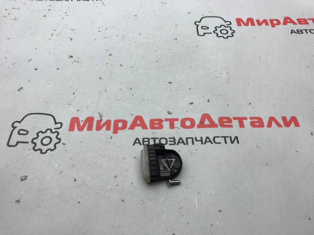 датчик давления в шине Chevrolet Traverse 2 поколение (2017 - 2025), 13540602 - фото №1