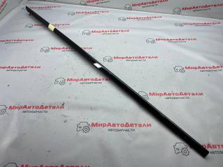 молдинг двери передней правой Cadillac Lyriq 1 поколение 2024, электро