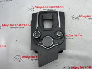 консоль салона Alfa Romeo Giulia 2 поколение 2019, 2.0 л., бензин, АКПП, 1561146850, 156130404