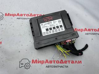 Блок управления BCM (Body Control Module) Chevrolet Camaro 6 поколение [рестайлинг] (2018 - 2025), 13533072