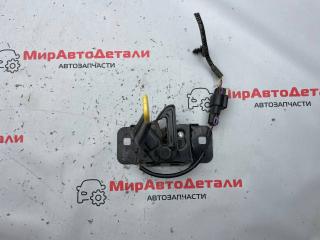 замок капота Chevrolet Equinox 3 поколение 2018, 1.5 л., бензин, АКПП, 84300383