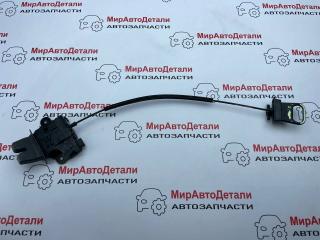замок багажника Chevrolet Cruze 2 поколение (2015 - 2025), 13513995