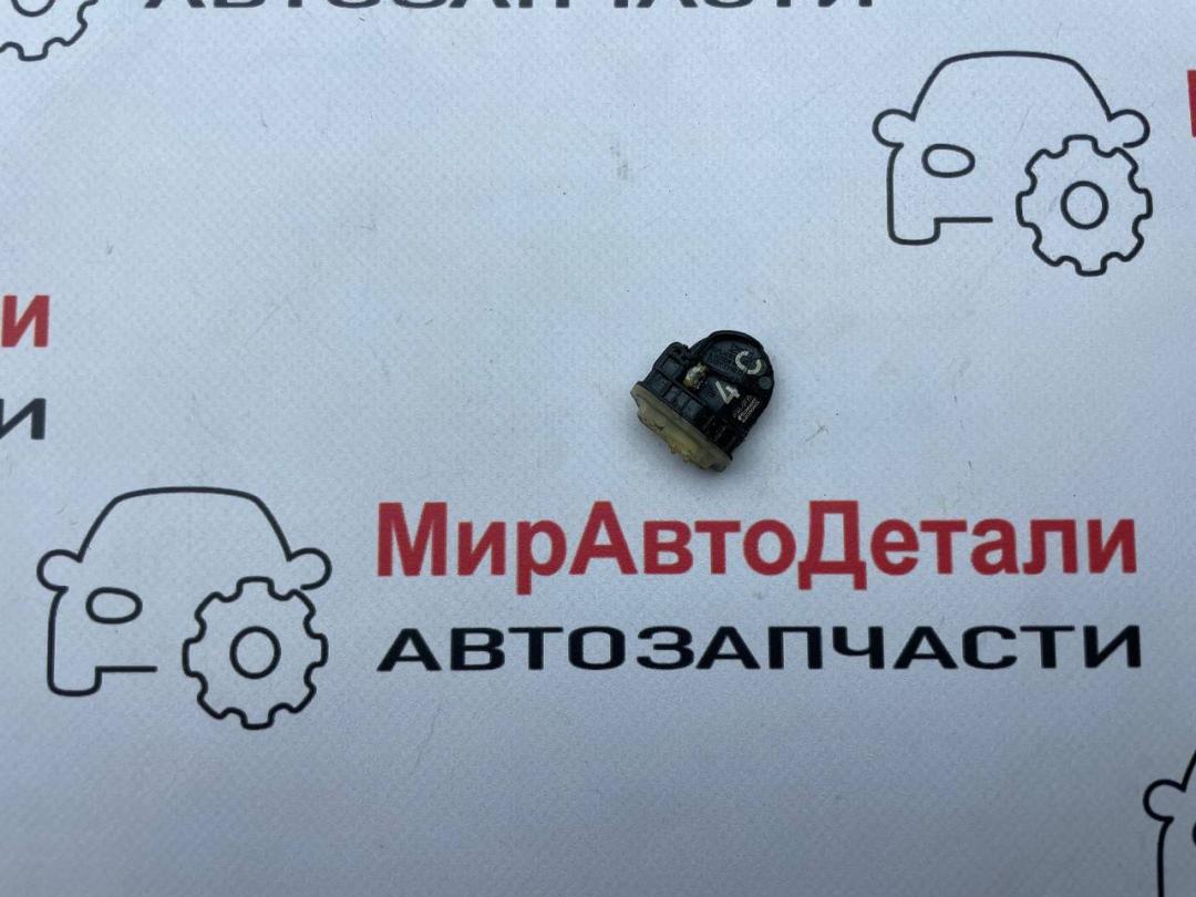 датчик давления в шине Chevrolet Cruze 2 поколение (2015 - 2026), 13516165 - фото №1
