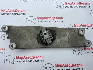 кронштейн КПП Alfa Romeo Giulia 2 поколение 2018, 2.0 л., бензин, АКПП, 505478030, 00505478030