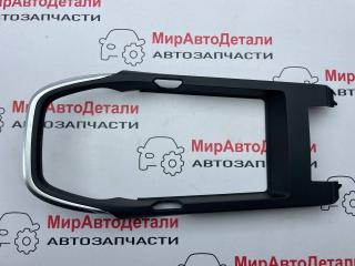 консоль салона Alfa Romeo Giulia 2 поколение [рестайлинг] 2023, 2.0 л., бензин, АКПП