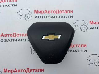 подушка безопасности водителя Chevrolet Bolt 1 поколение, 84548424