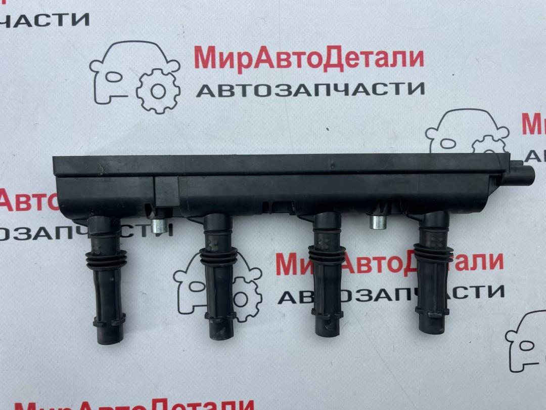 катушка зажигания Opel Zafira 3 поколение (C) (2011 - 2016), 1.4 л., бензин, 25198623 - фото №1